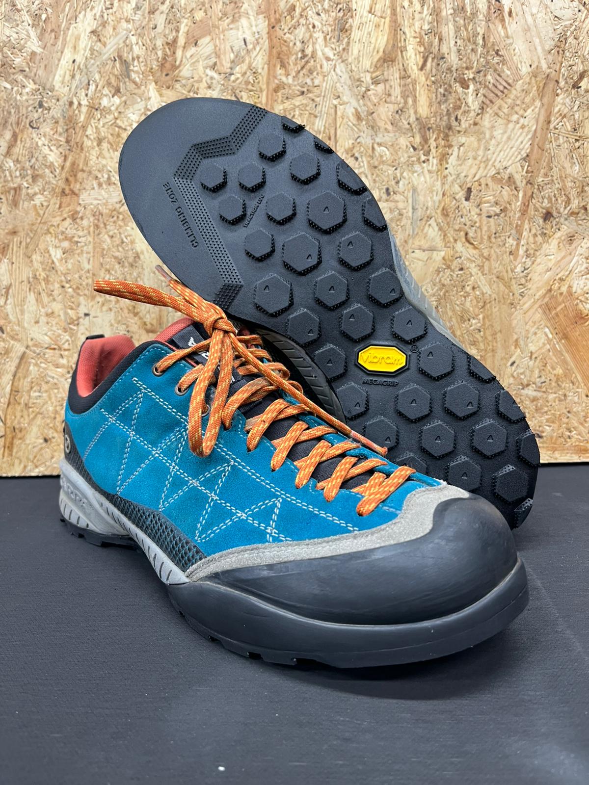Vibram Resoling Approach